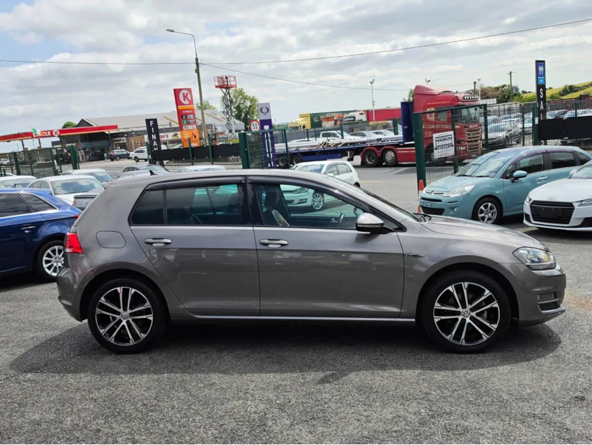Volkswagen Golf ( 142 REG ) 1.4 SPECIAL TAN LEATHE - Image 5
