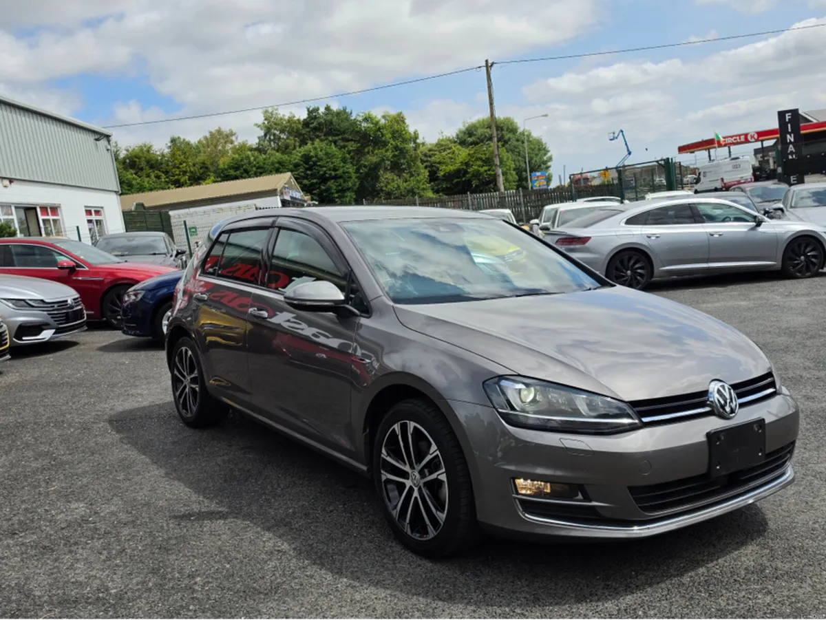 Volkswagen Golf ( 142 REG ) 1.4 SPECIAL TAN LEATHE - Image 4