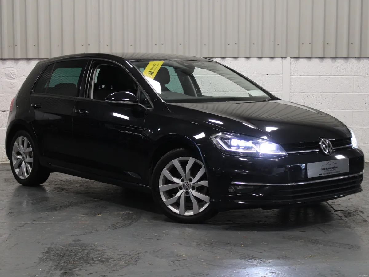 2017 Volkswagen Golf - Image 4