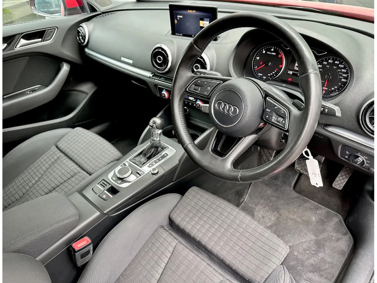 Audi A3 1.6 TDI SPORT 105PS 3DR AUTO - Image 6