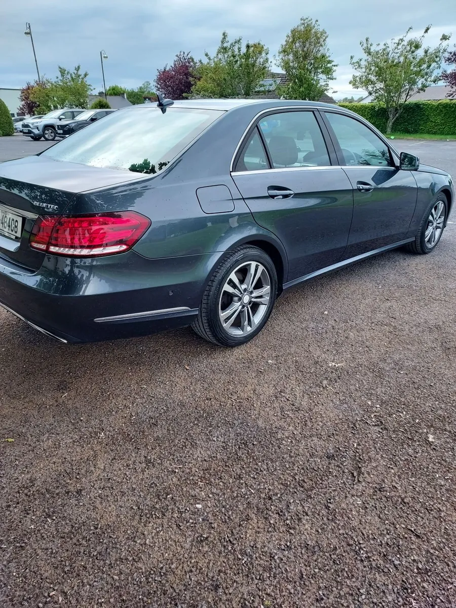 Mercedes-Benz E-Class 2016 - Image 6