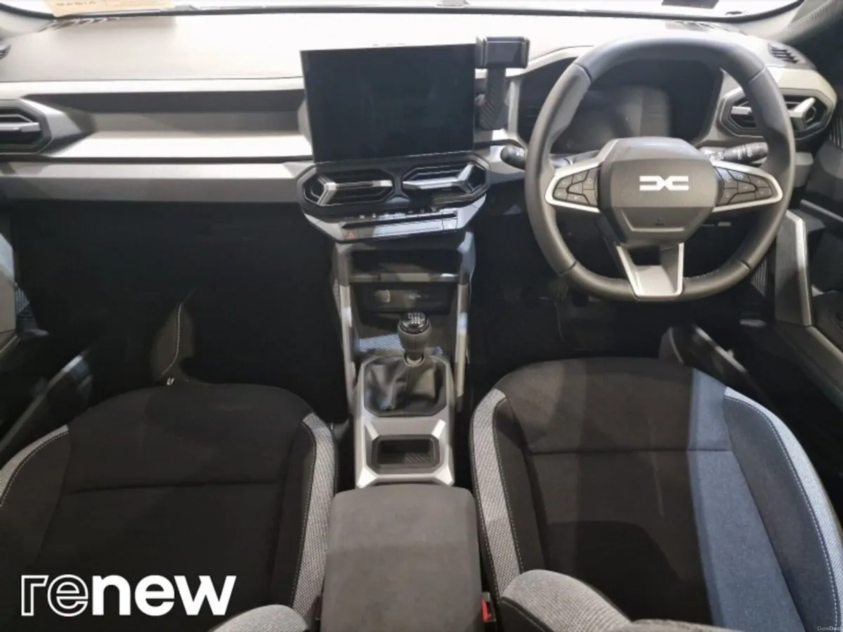 Dacia Duster Journey MHEV 140 - Image 2