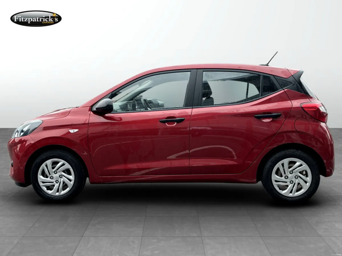 Hyundai i10 Classic 1.0 Petrol - Image 5
