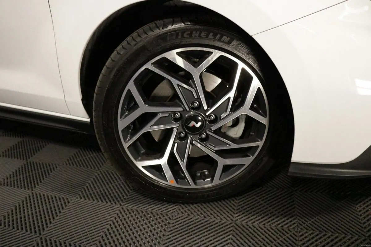 Hyundai i30 N LINE EX DEMO 1.0L  PETROL HATCHBACK - Image 4