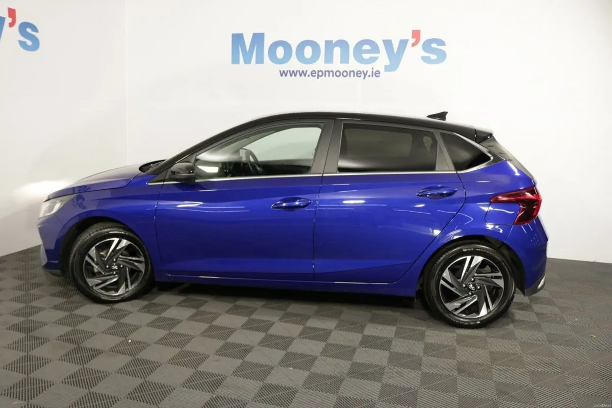 Hyundai i20 DELUXE PLUS 1.2L PETROL HATCHBACK - Image 6