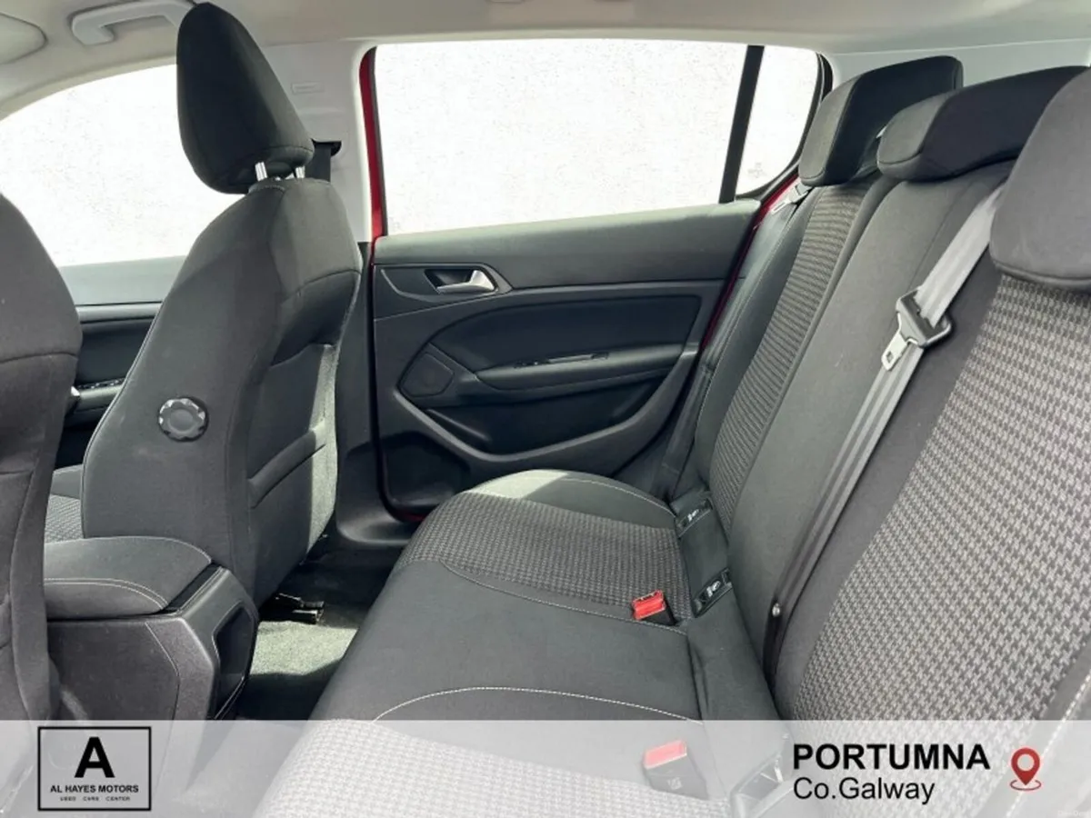 Peugeot 308 1.5 BlueHDi 100bhp Active - Image 6
