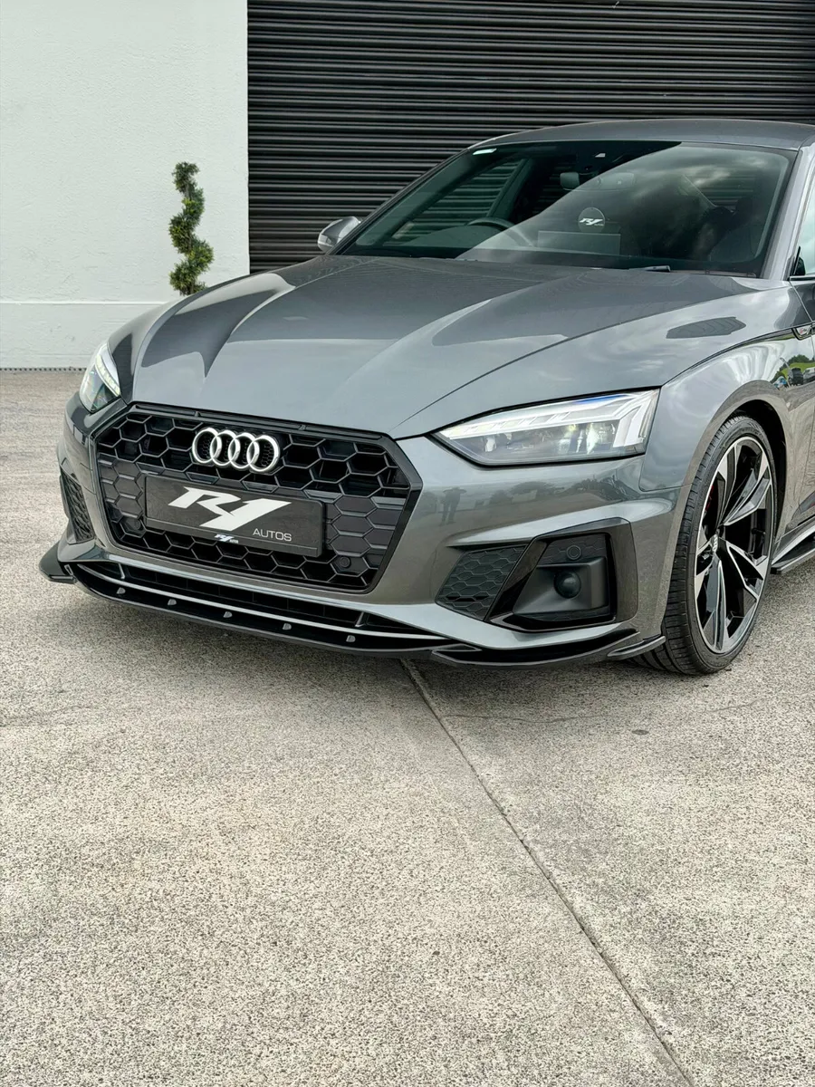2021 AUDI A5 S LINE BLACK EDITION  STYLE PACK 35 T - Image 4