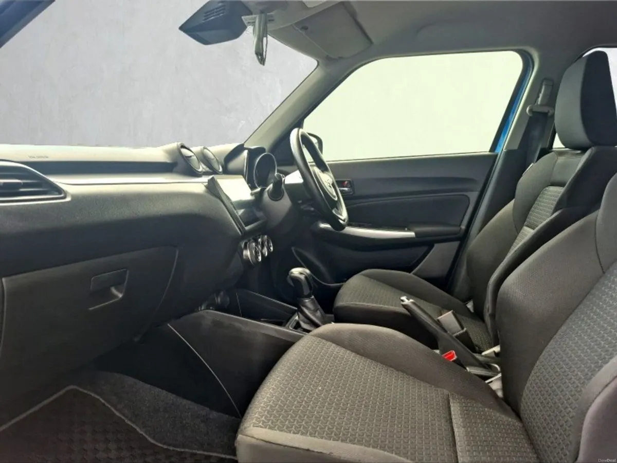 Suzuki Swift ** XG ** AUTO ** TRINITY MOTORS ** - Image 6