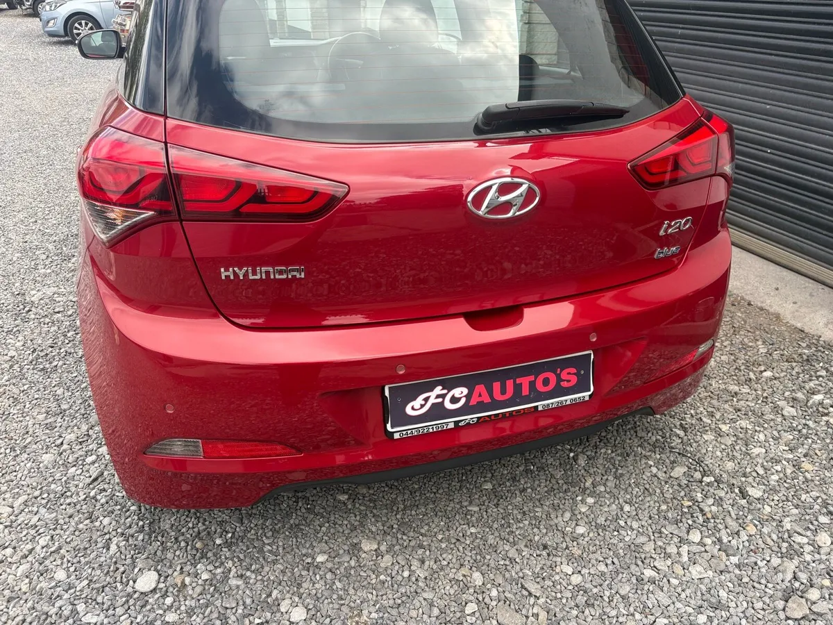Hyundai i20 - Image 3