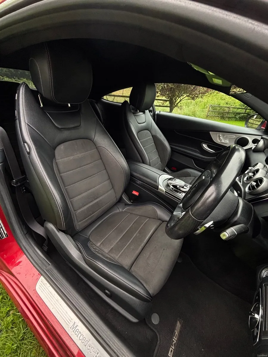 Mercedes-Benz C-Class 2019 - Image 2