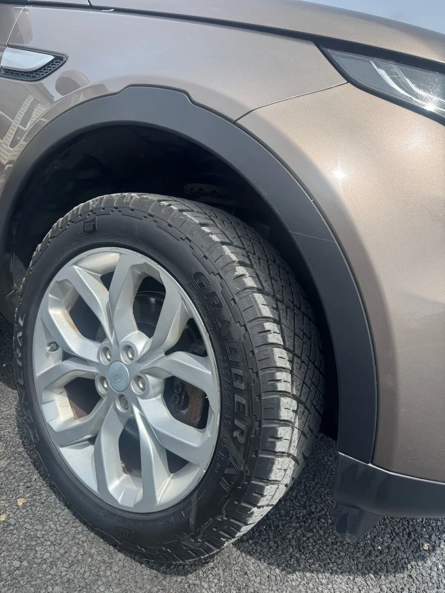 2016 Land rover discovery sport 2.0 TD4 diesel - Image 4