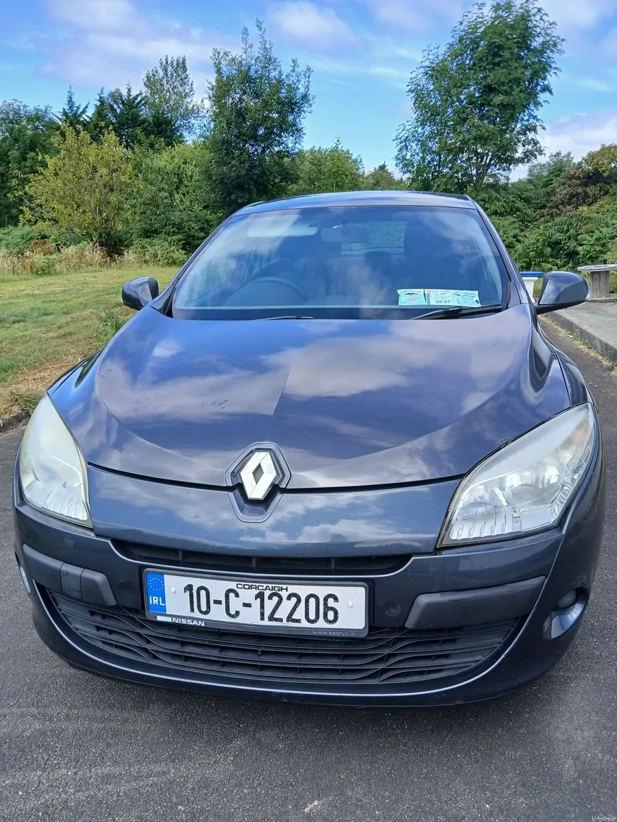 Renault Megane 2010 - Image 1