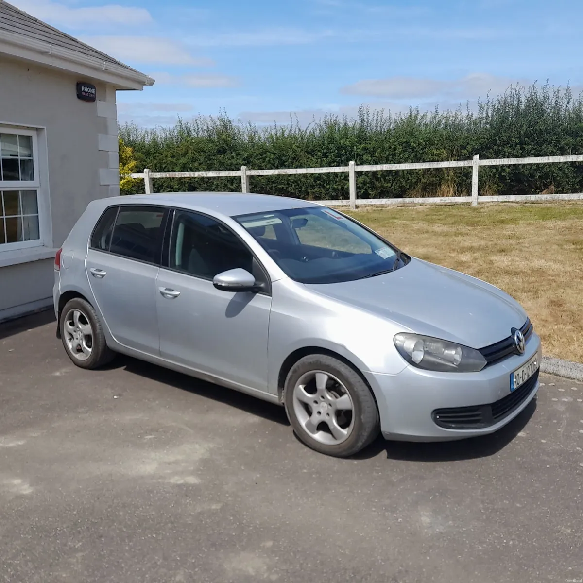 Volkswagen Golf 2010 - Image 1