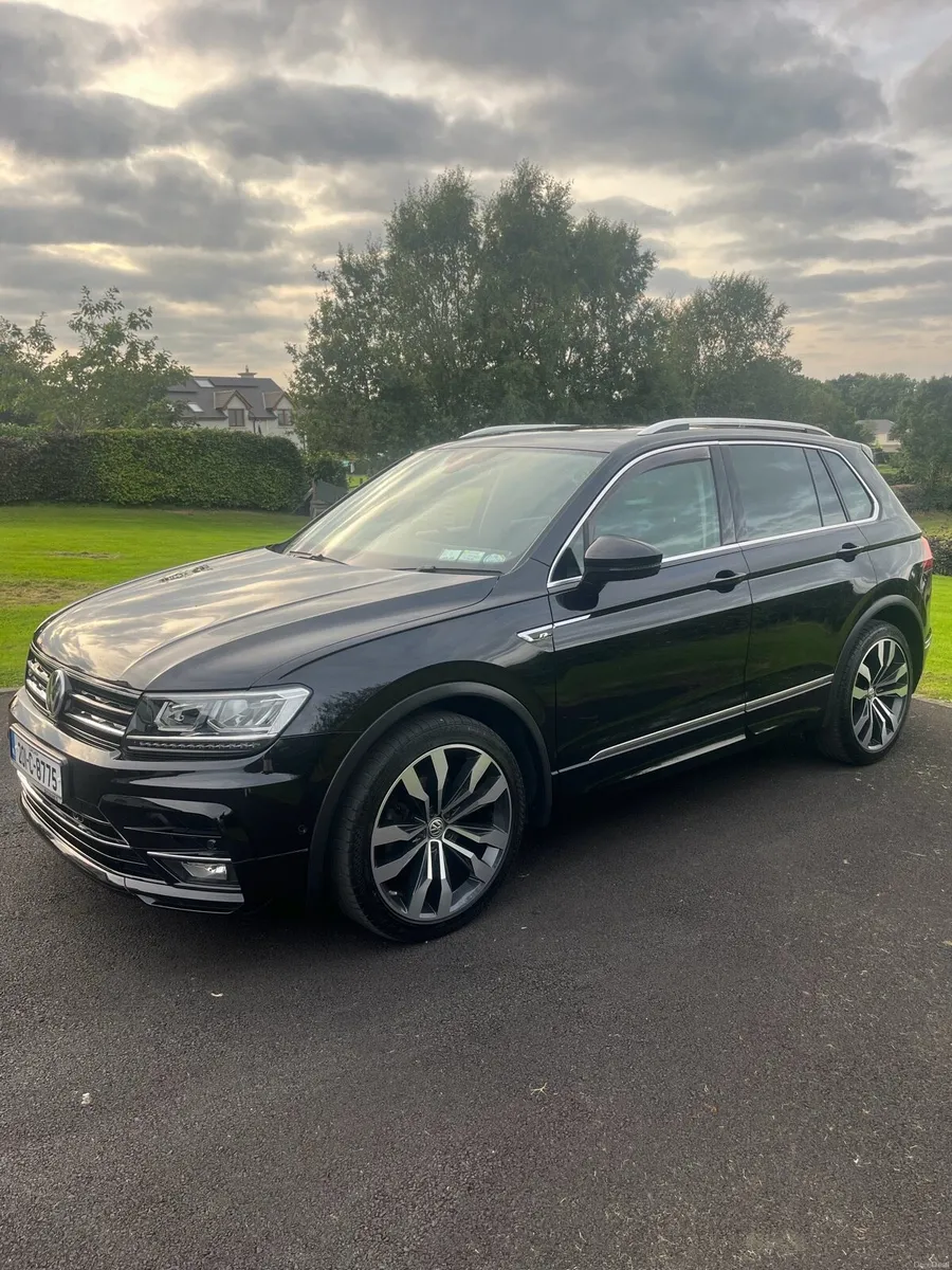 Volkswagen Tiguan R Line Full Leather Automatic - Image 3