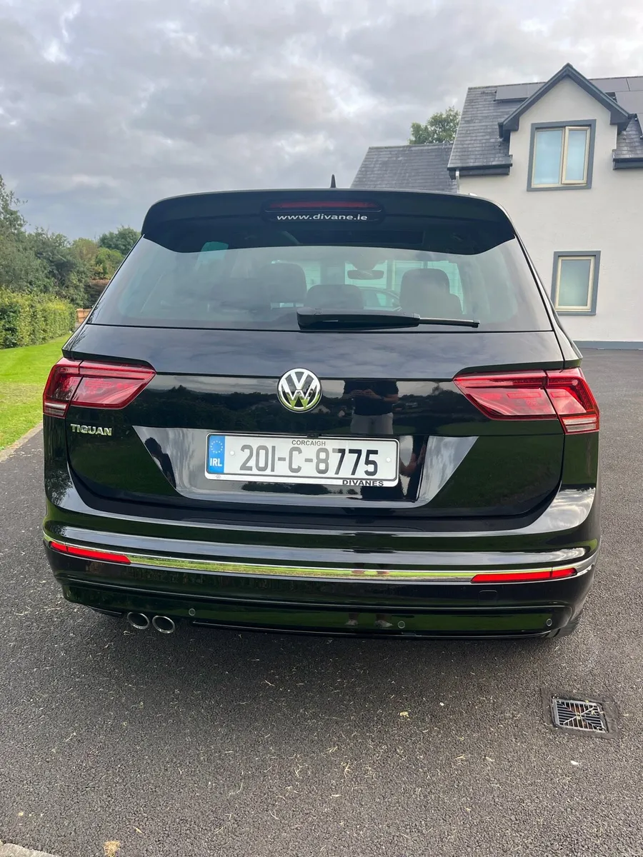Volkswagen Tiguan R Line Full Leather Automatic - Image 4