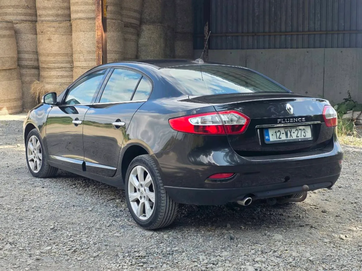 2012 renault fluence 1.5dci *AUTO* - Image 4