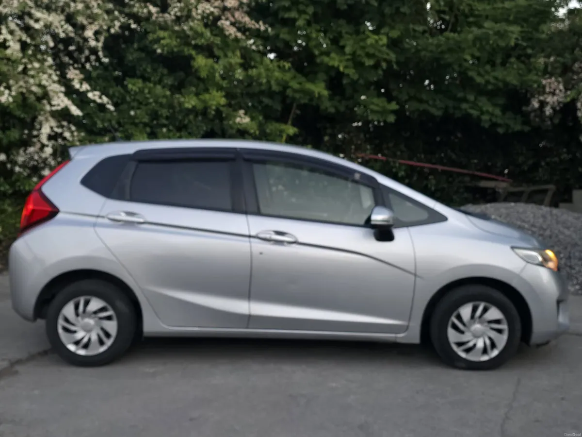 2014 HONDA FIT/JAZZ HYBRID  AUTOMATIC NCT'd €6,900 - Image 3