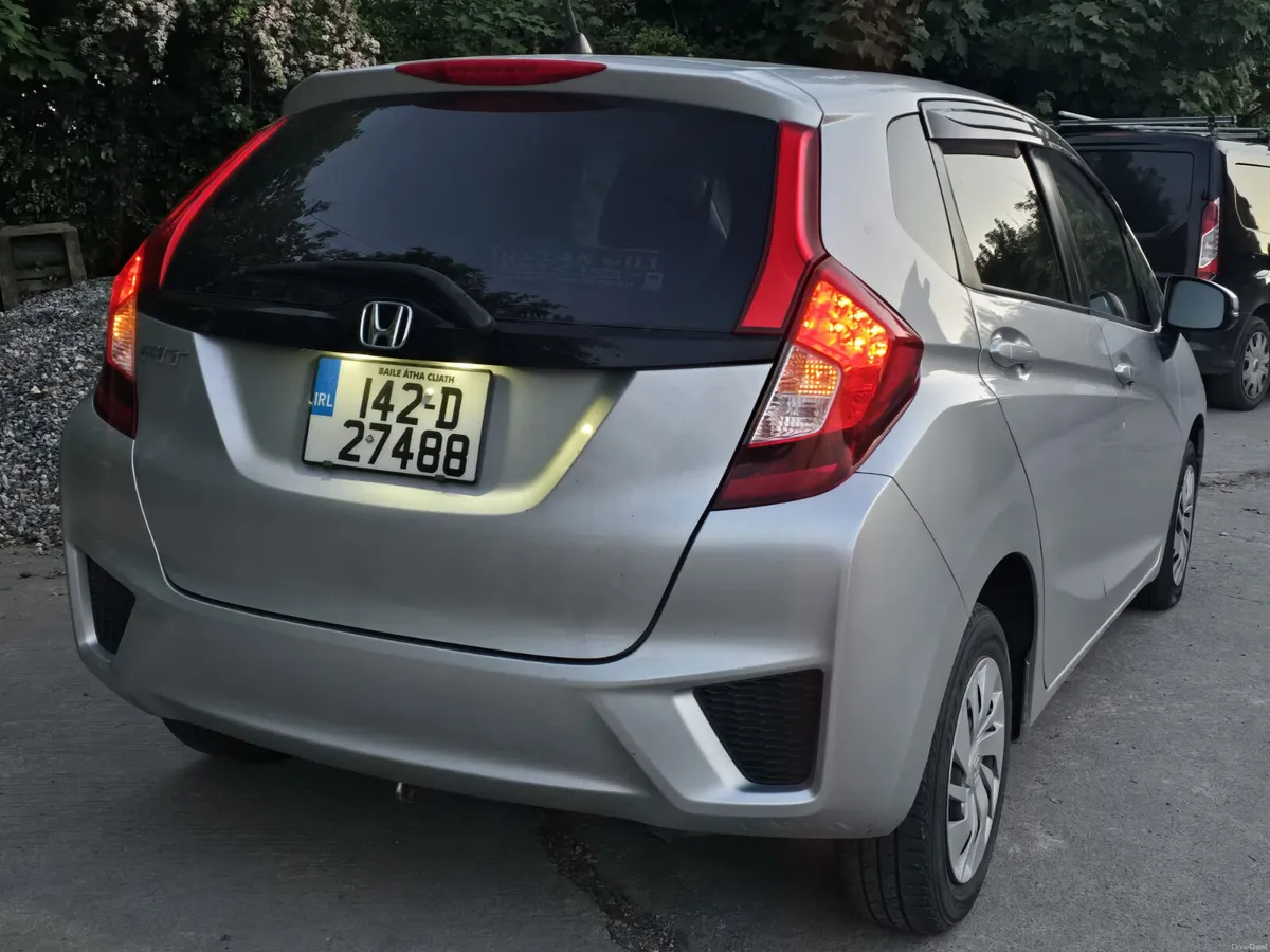2014 HONDA FIT/JAZZ HYBRID  AUTOMATIC NCT'd €6555 - Image 6