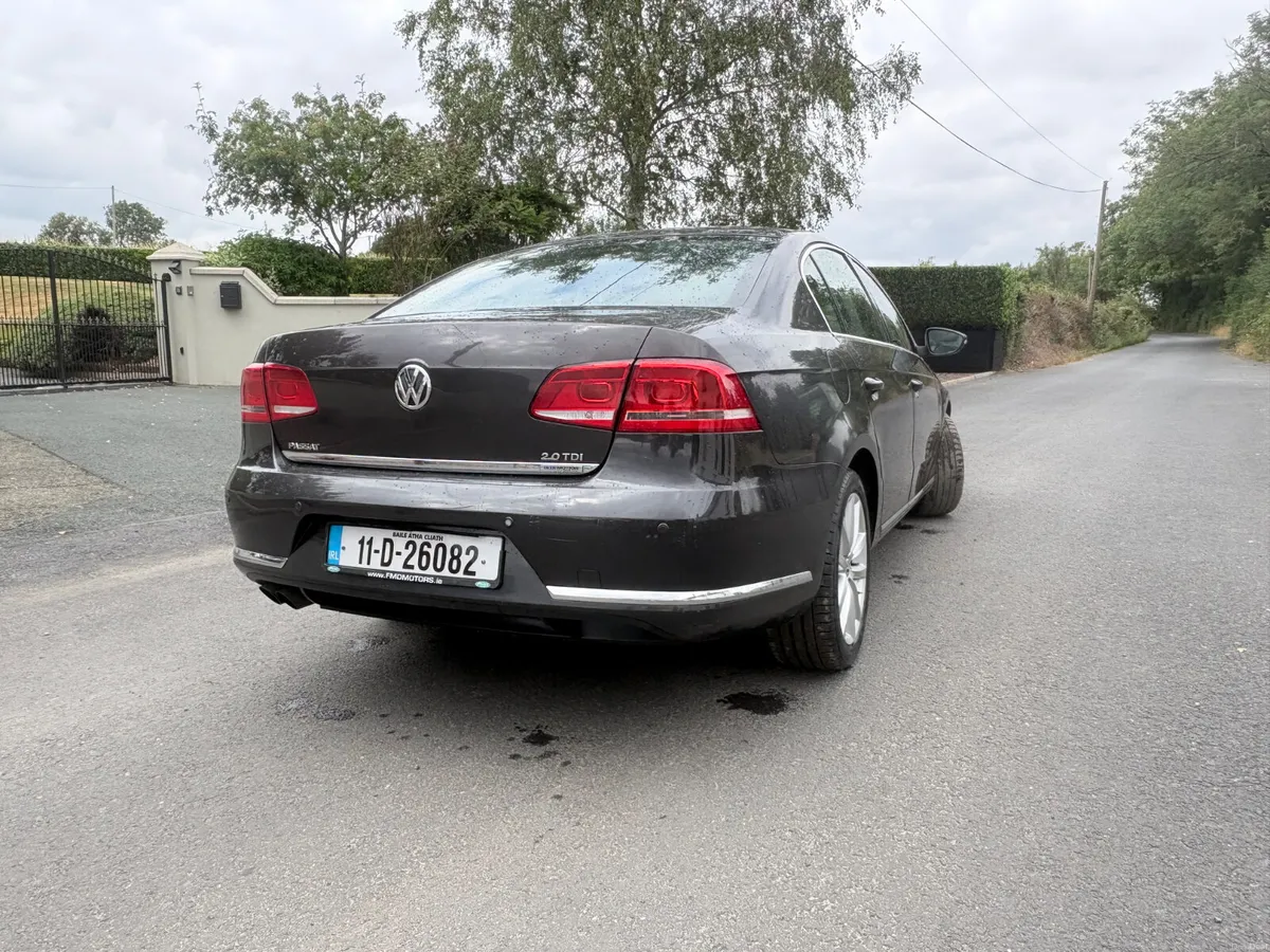 Volkswagen Passat 2011 Auto - Image 5