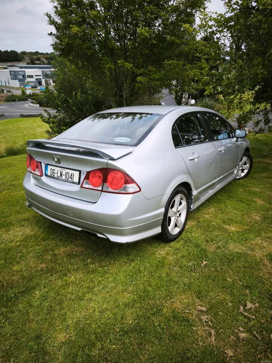 2006 Honda 1.8 Civic  V tech - Image 2