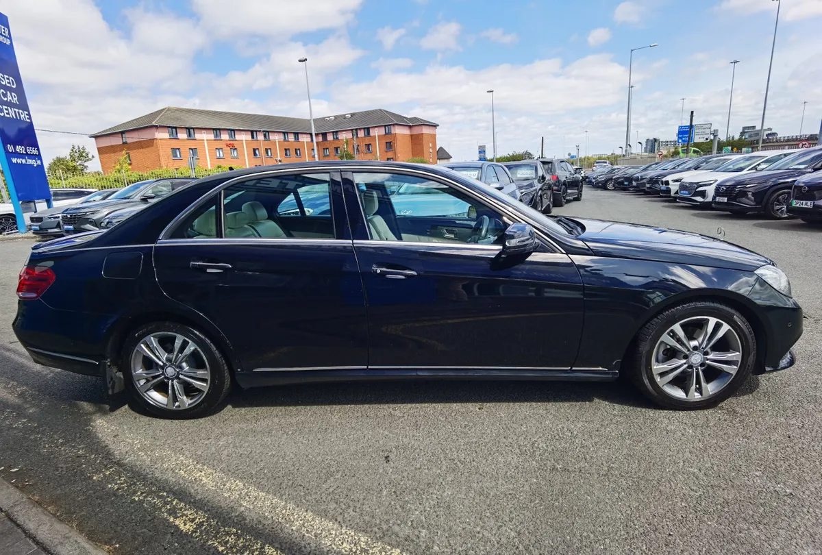MERCEDES-BENZ E CLASS E220 BLUETEC AVANTGARDE AUTO - Image 5