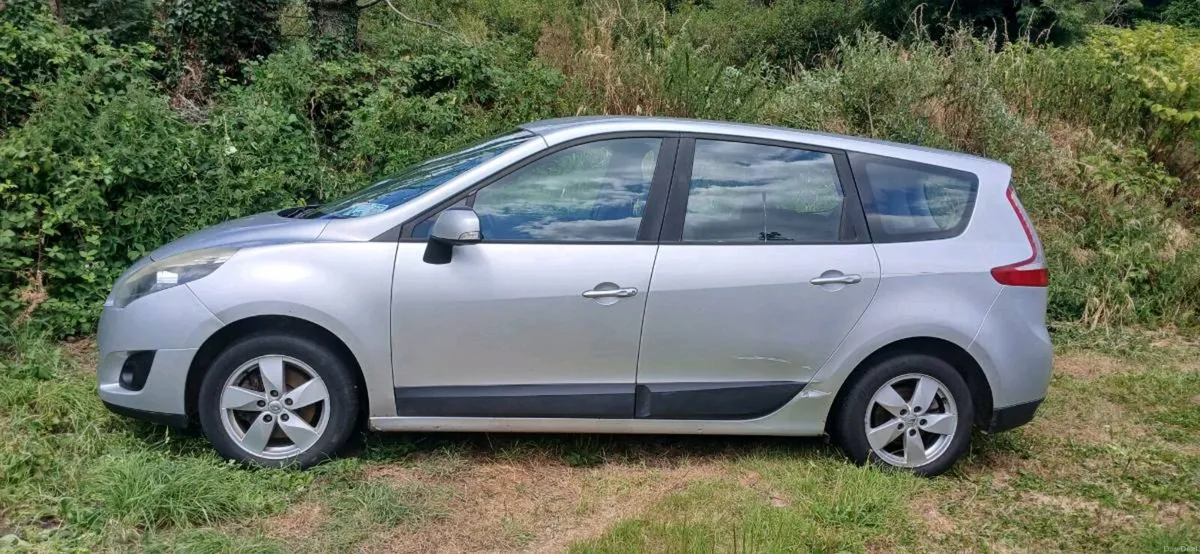 Renault grand scenic - Image 6