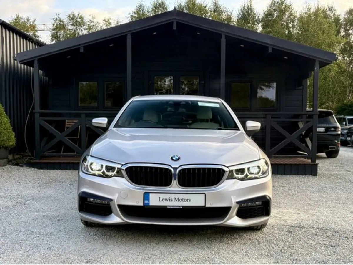 BMW 5-Series 520D M SPORT, RHONDONITE SILVER, HARM - Image 2