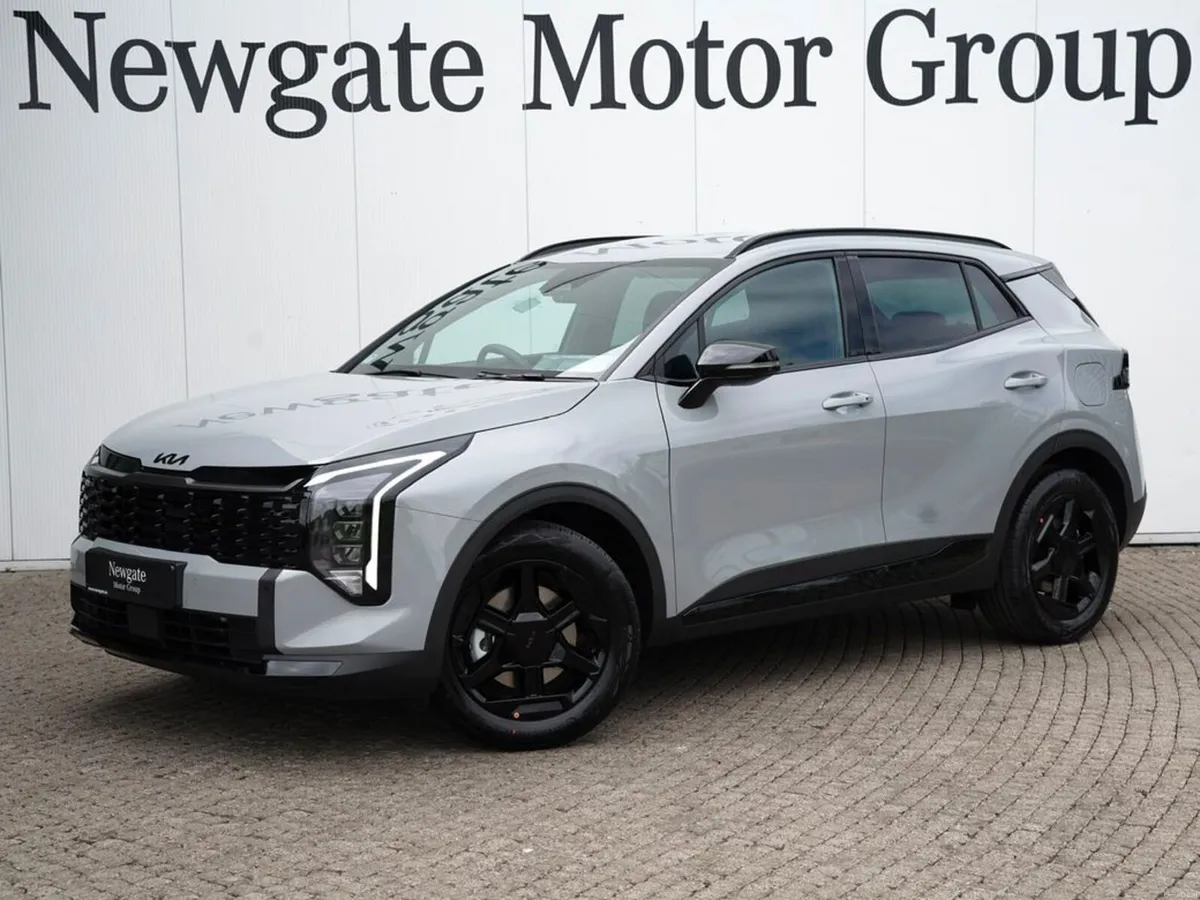 Kia Sportage BLACK EDITION HYBRID - Image 1
