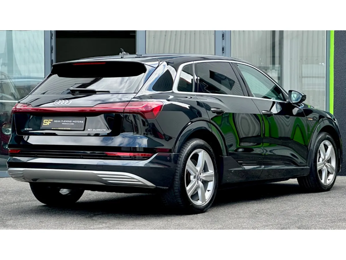 Audi e-tron TECHNIK 50 QUATTRO 5DR AUTO - Image 4