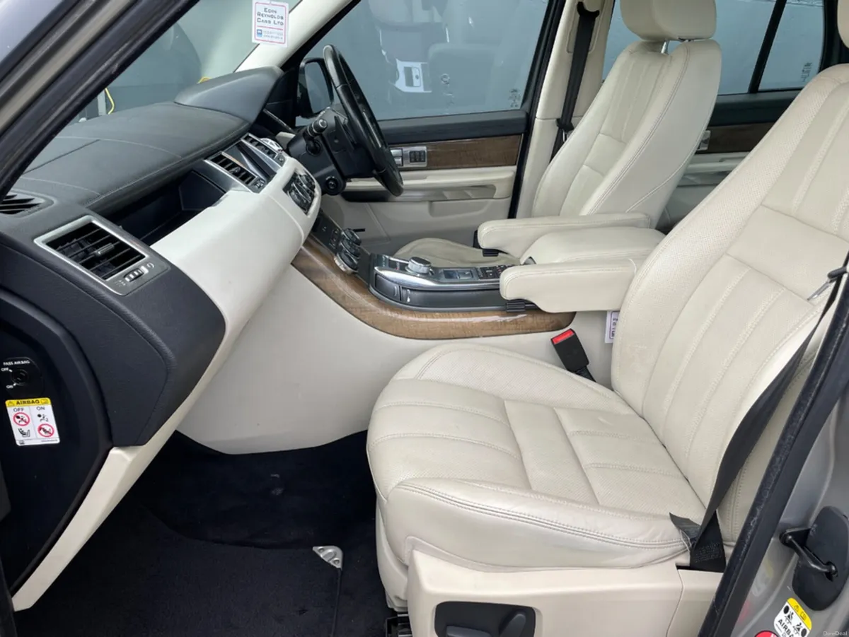 Land Rover Range Rover Sport 3.0 D HSE SDV6 AUTOBI - Image 6