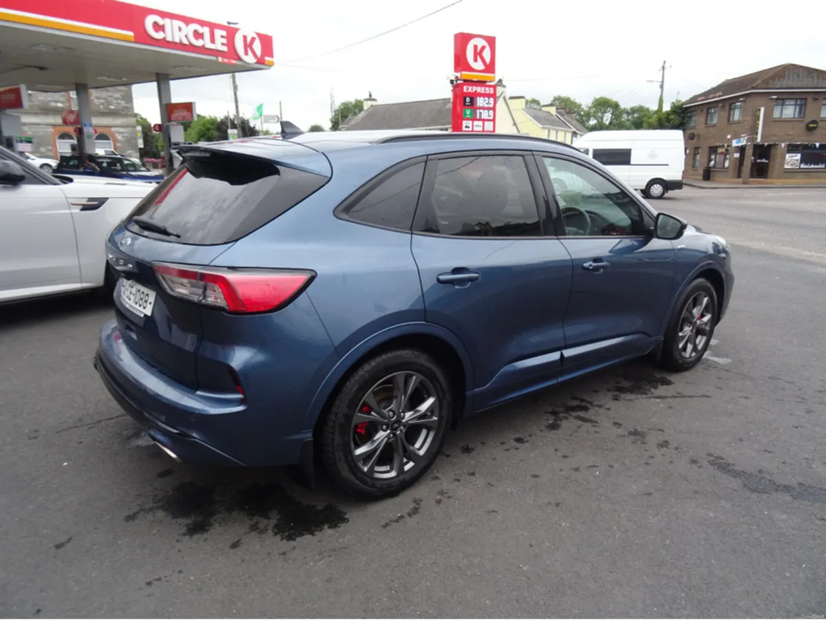 Ford Kuga ST-LINE 5DR 1.5 TD 120 S6.2 M6 4DR - Image 5
