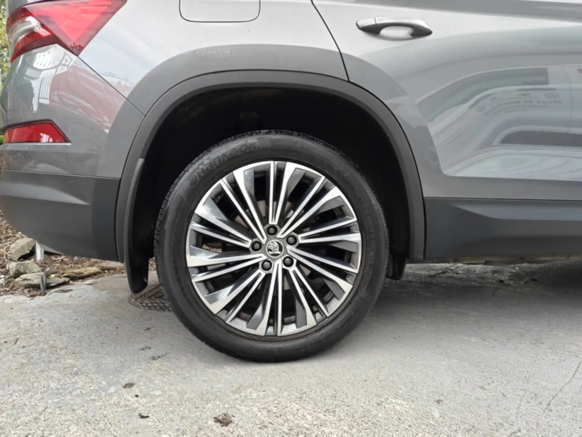 Skoda Kodiaq 7 SEATER STYLE 2.0 TDI 150HP DSG- AS - Image 3