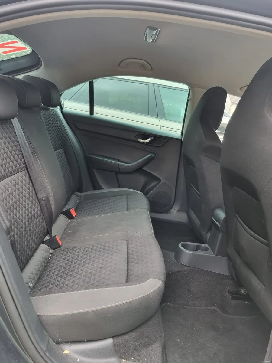 2016 Škoda Rapid 1.4 TDI Diesel - Image 2