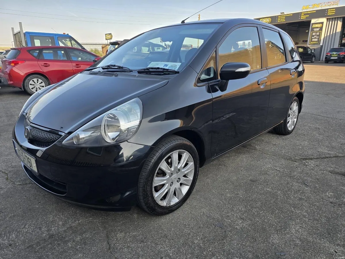 Honda Jazz 2007 - Image 2