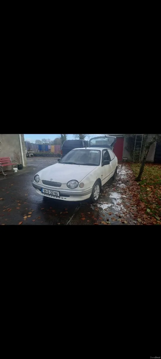 Toyota Corolla - Image 2