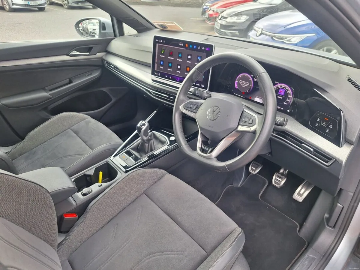 Volkswagen Golf 50 YEARS 2.0 TDI 115HP **REAR VIEW - Image 5