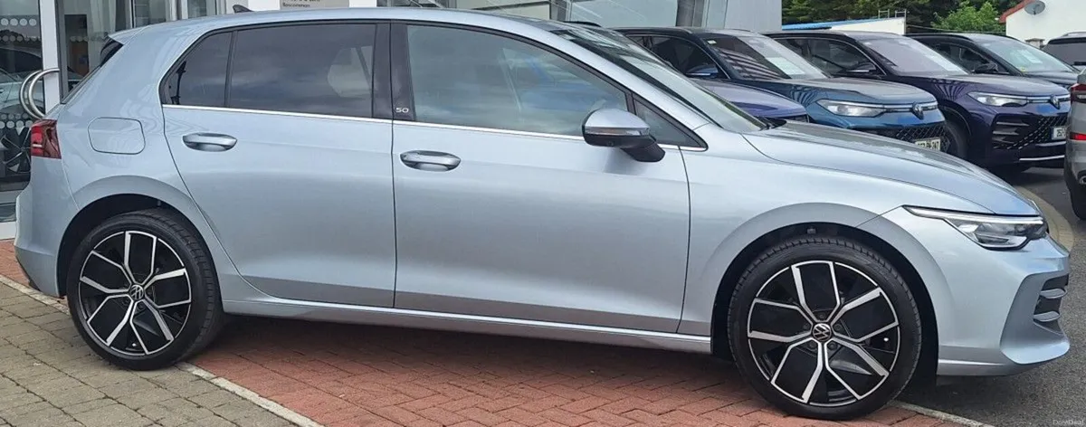 Volkswagen Golf 50 YEARS 2.0 TDI 115HP **REAR VIEW - Image 2