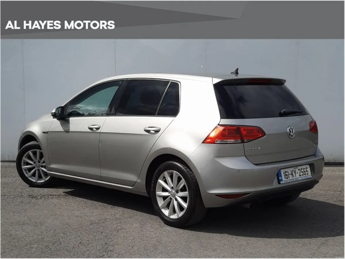 Volkswagen Golf LOUNGE**SUNROOF** 1.6 TDI 110BHP - Image 3