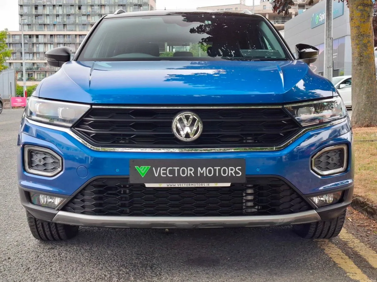 Volkswagen T-Roc 2.0 TDI SPORT DIESEL AUTO NEW NCT - Image 4