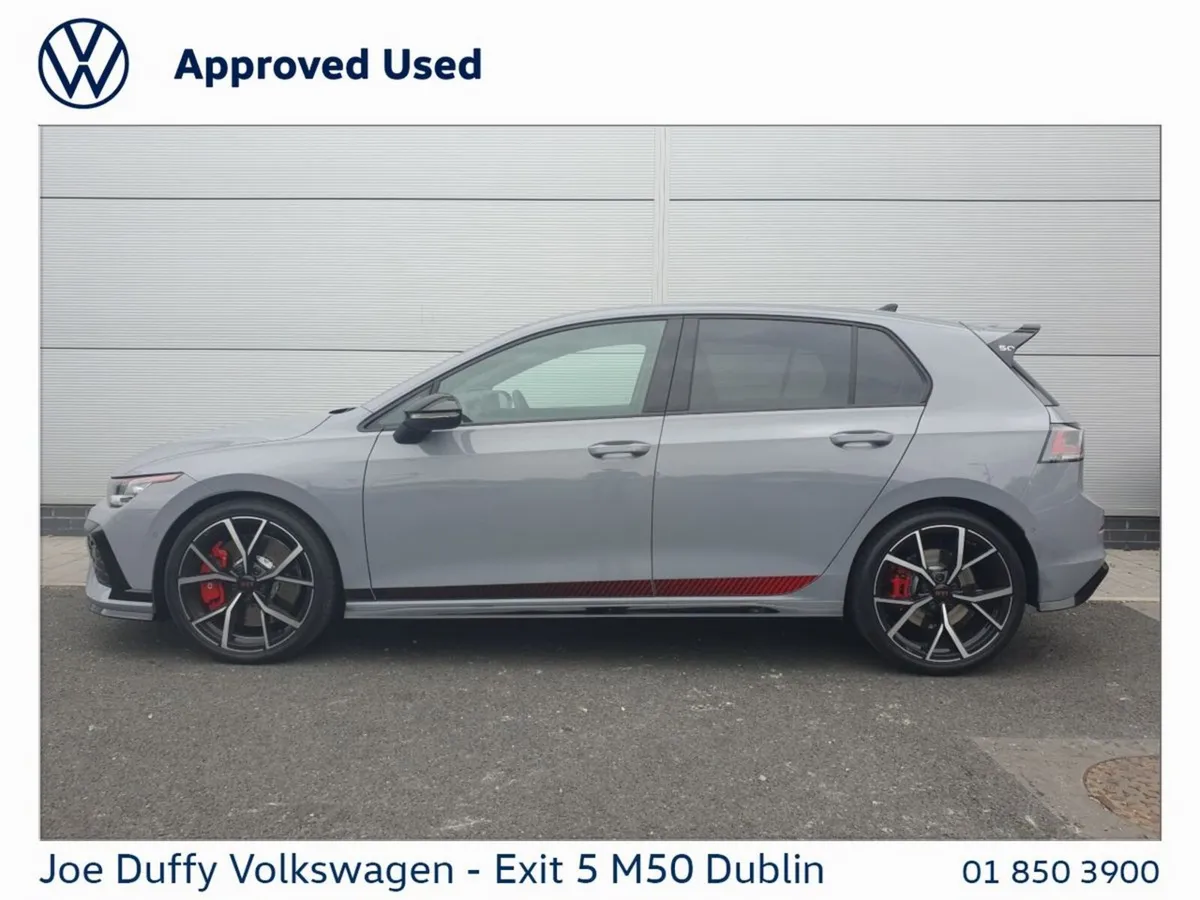 Volkswagen Golf GTI EDITION 50 2.0 TSI 320HP - Image 5