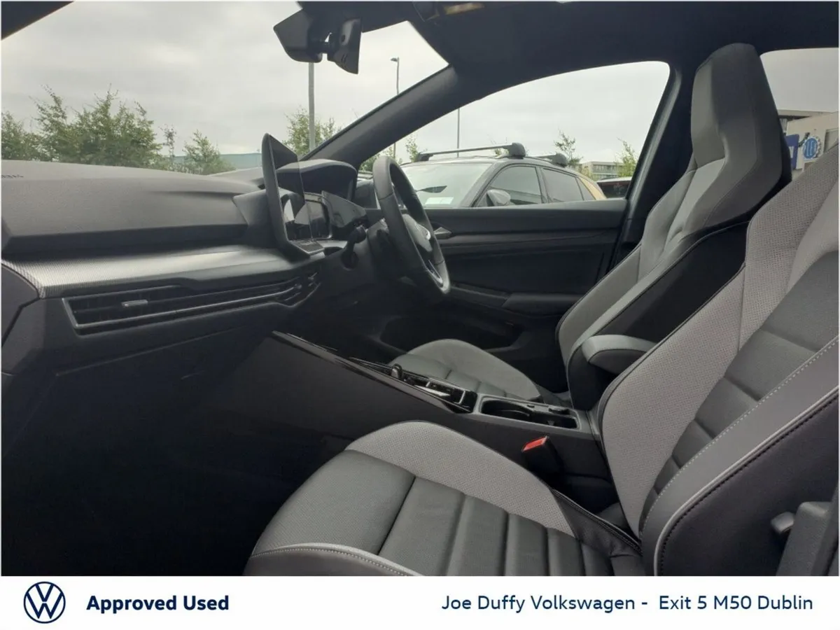 Volkswagen Golf GOLF GTE 1.5 TSI PHEV 177HP - Image 3