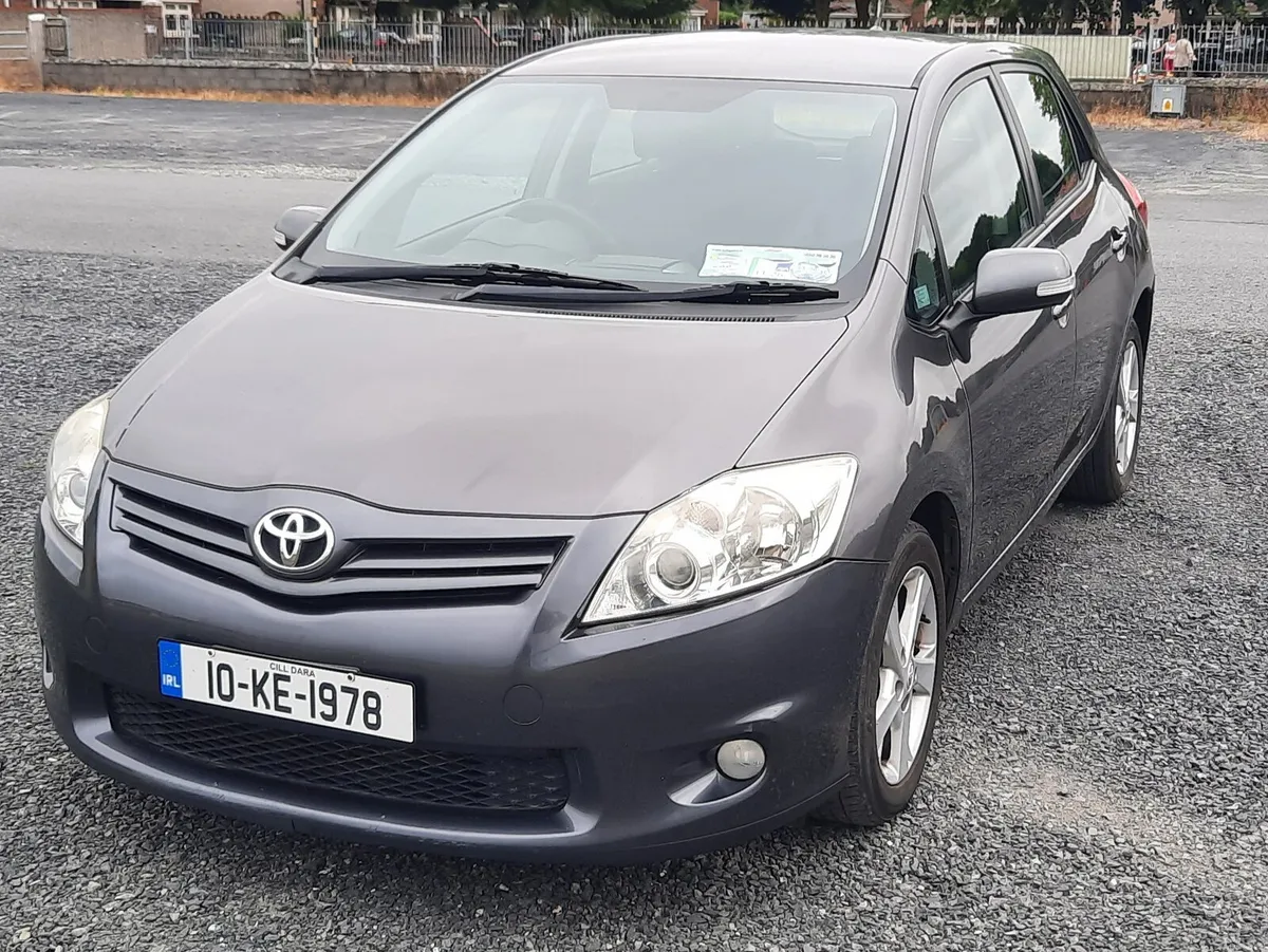 Car - Image 1