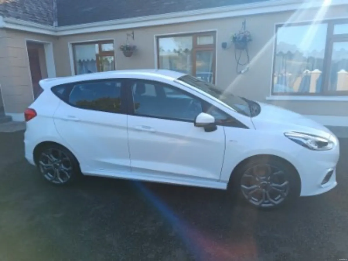 Ford Fiesta 2019 - Image 3