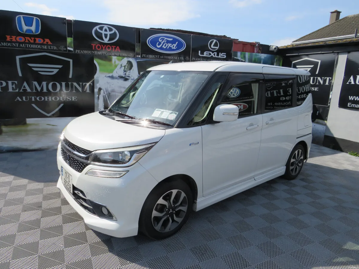 2017 MITSUBISHI DELICA 2 HYBRID AUTOMATIC - Image 1