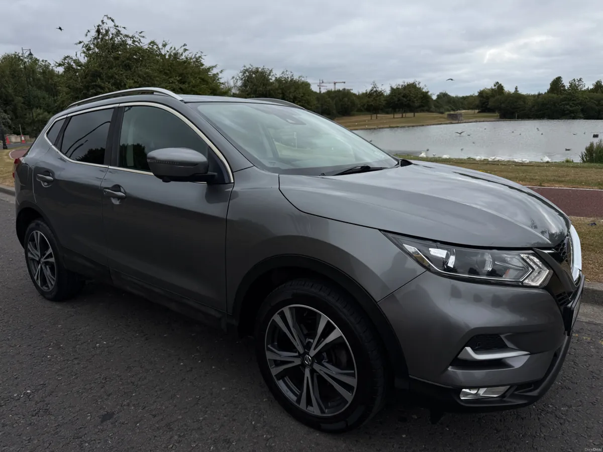 1.5 DCI HIGH SPEC PAN ROOF MODEL - Image 1