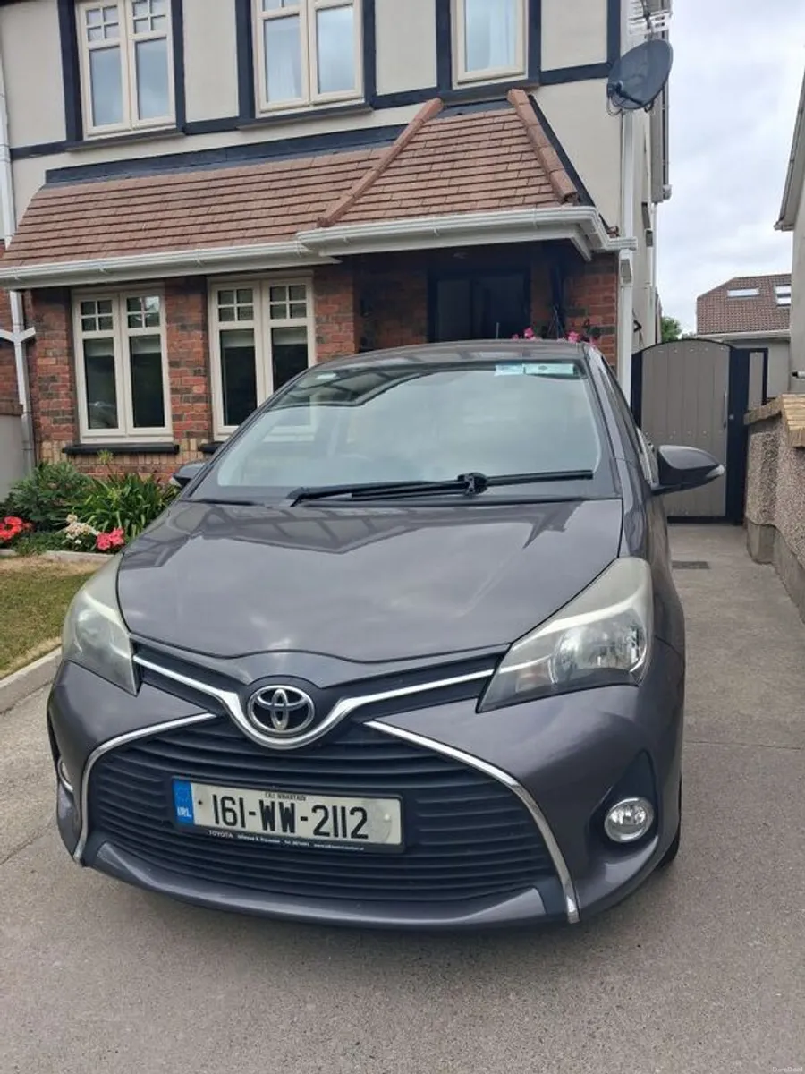 2016 Toyota Yaris - Image 1