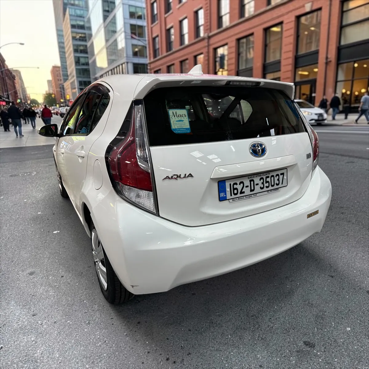 2016 Toyota Aqua 1.8 Petrol Hybrid Automatic - Image 6