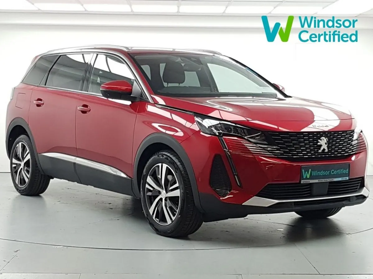 Peugeot 5008 1.2 PureTech 130bhp Allure - Image 1