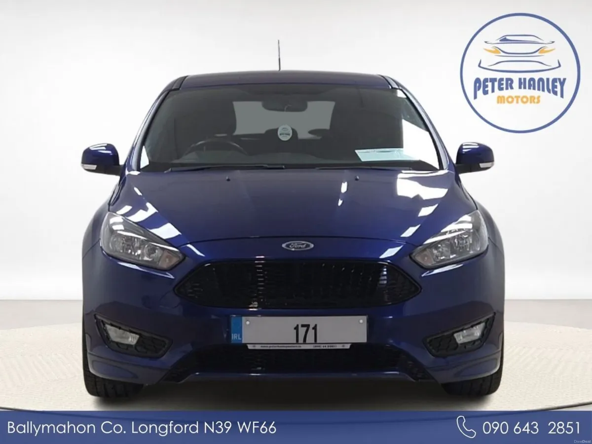 Ford Focus Focus St-Line Tdci  ST-Line Navigation - Image 4