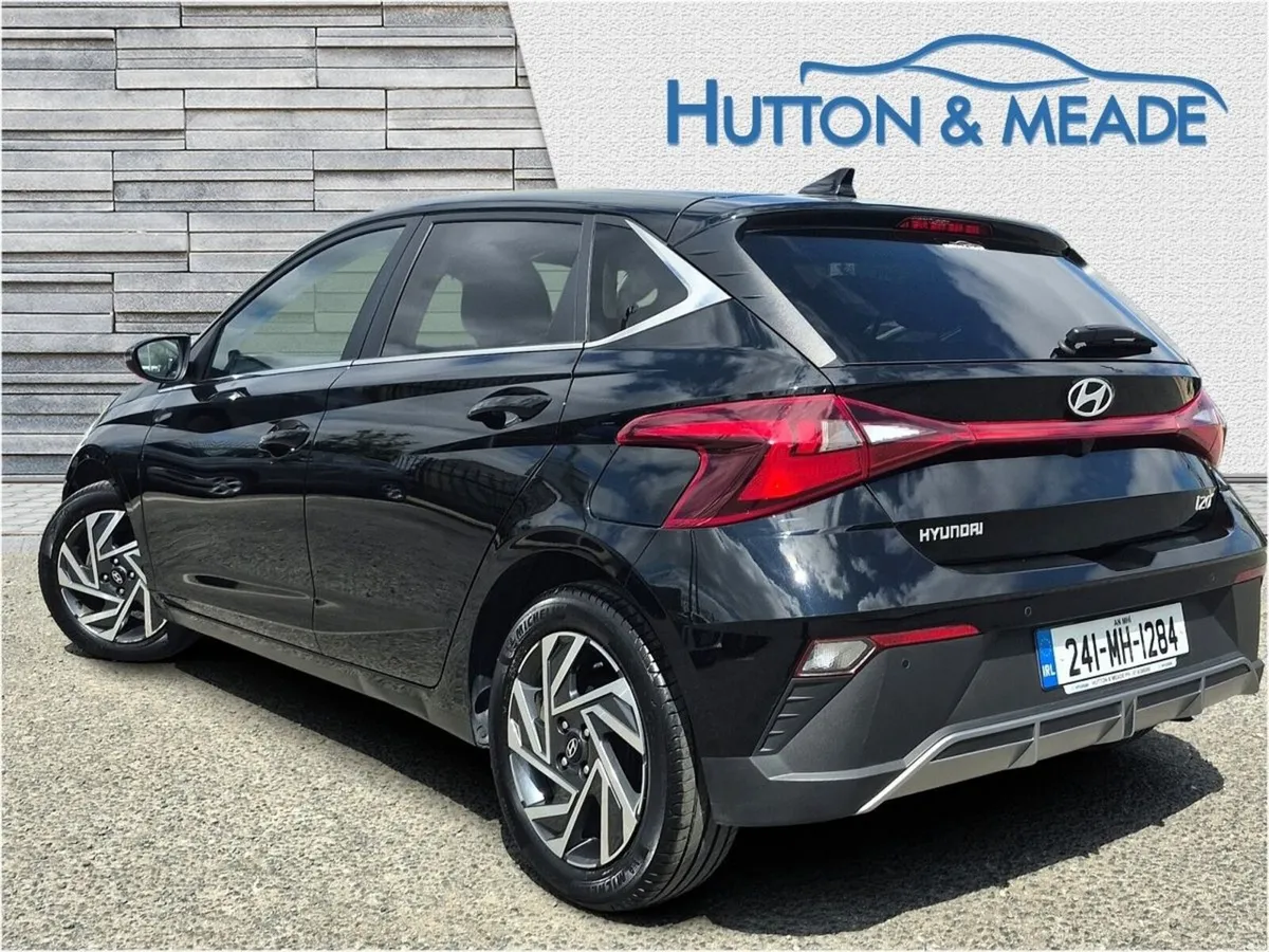 Hyundai i20 Delux Plus 1.2 Petrol 5dr - Image 2